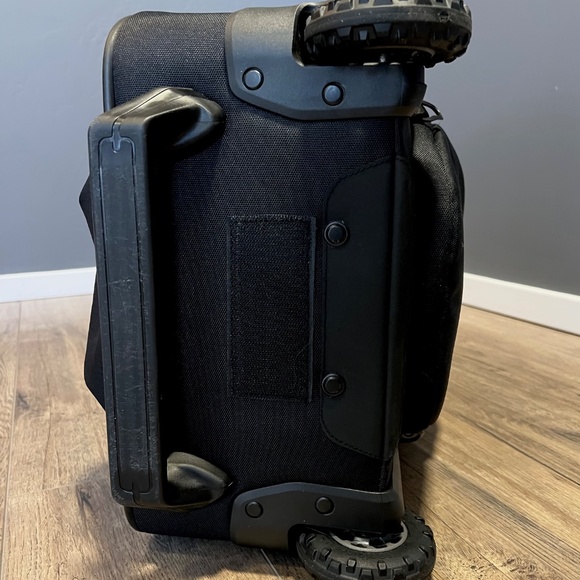 Eagle Creek Caldera 37L Convertible International Carry-On Bag - Picture 7 of 16